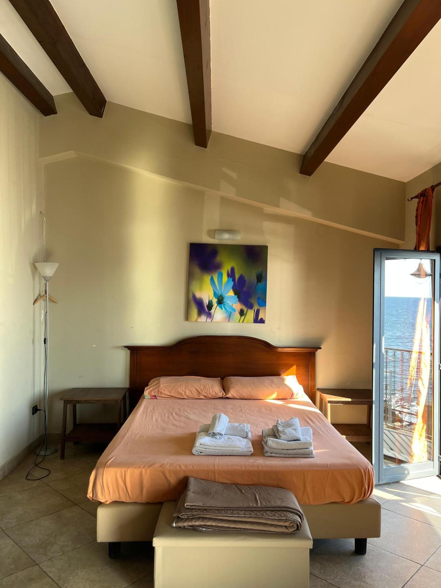 B&B Capomulini Ngoại thất bức ảnh